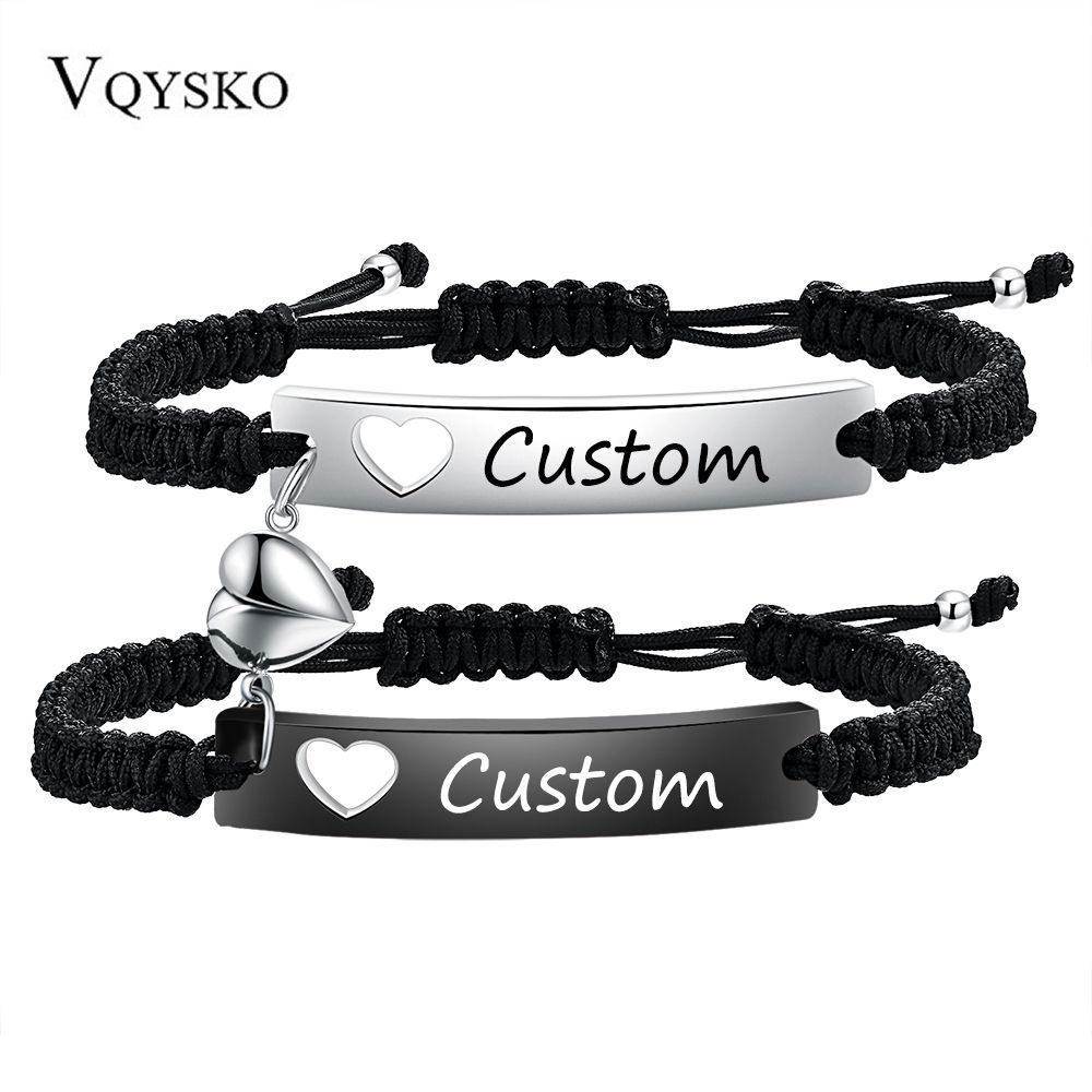 Men Accessories All - カスタムメイドのステンレス製ペアブレスレットセット。黒色の編み込み模様にハートがデザインされ、磁石で吸着する仕組みが施されています。男女兼用のジュエリーアクセサリー。